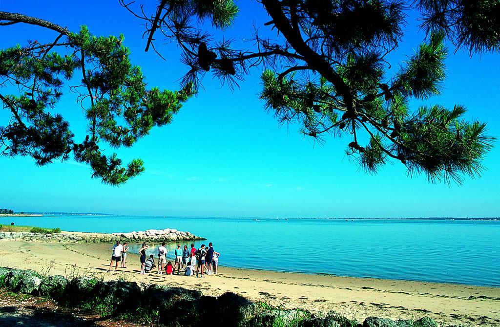 فندق Azureva Ronce Les Bains المظهر الخارجي الصورة